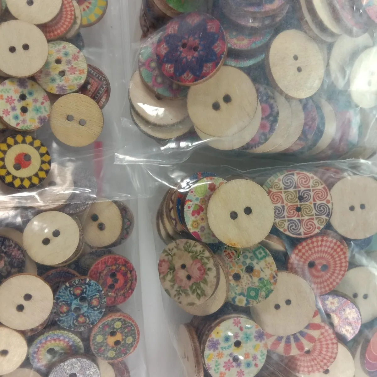 100pcs Retro Wooden Buttons for Handmade Clothes 15-20mm Random Selection Scrapbooking