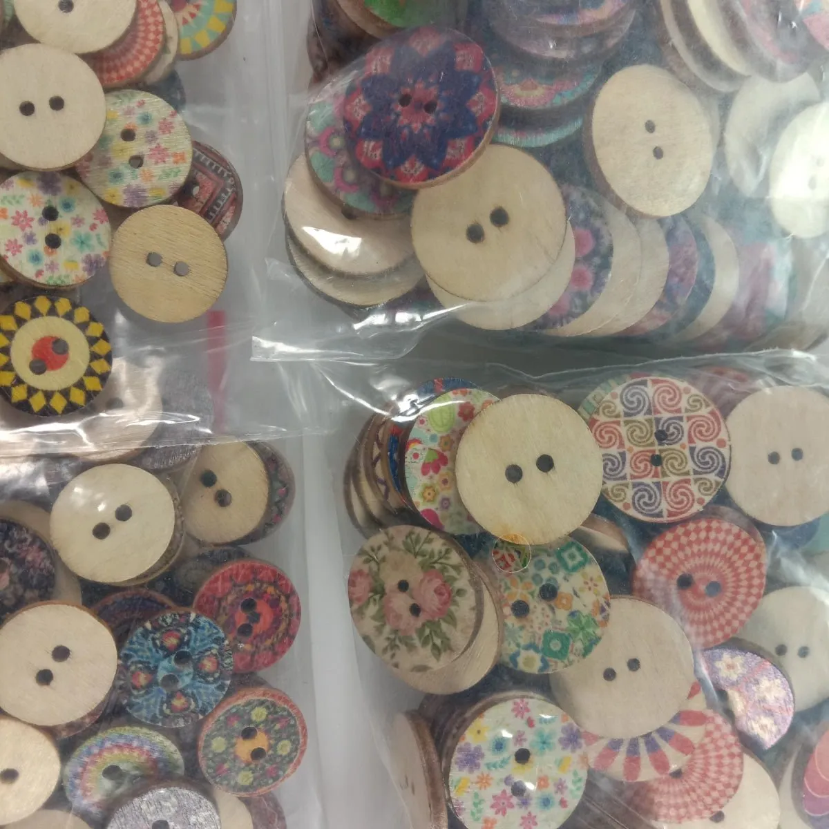 100pcs Retro Wooden Buttons for Handmade Clothes 15-20mm Random Selection Scrapbooking