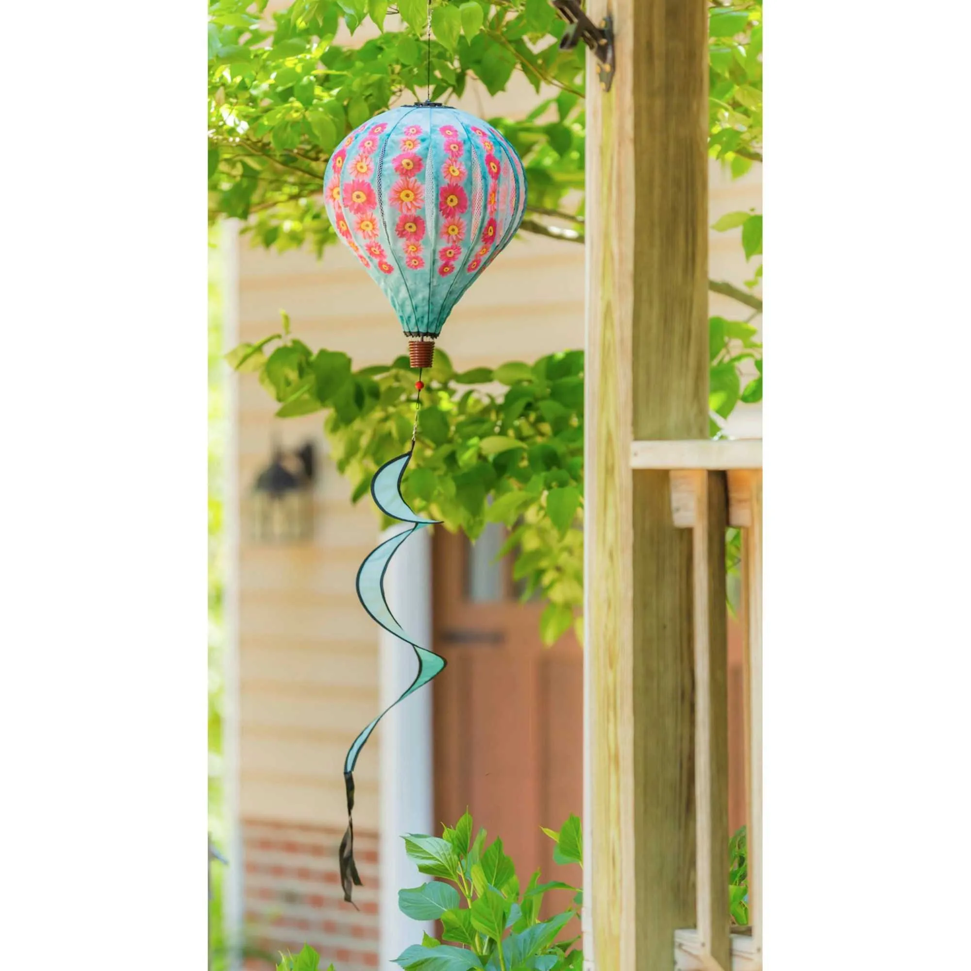 (55568) Gerbera Daisies Balloon Spinner
