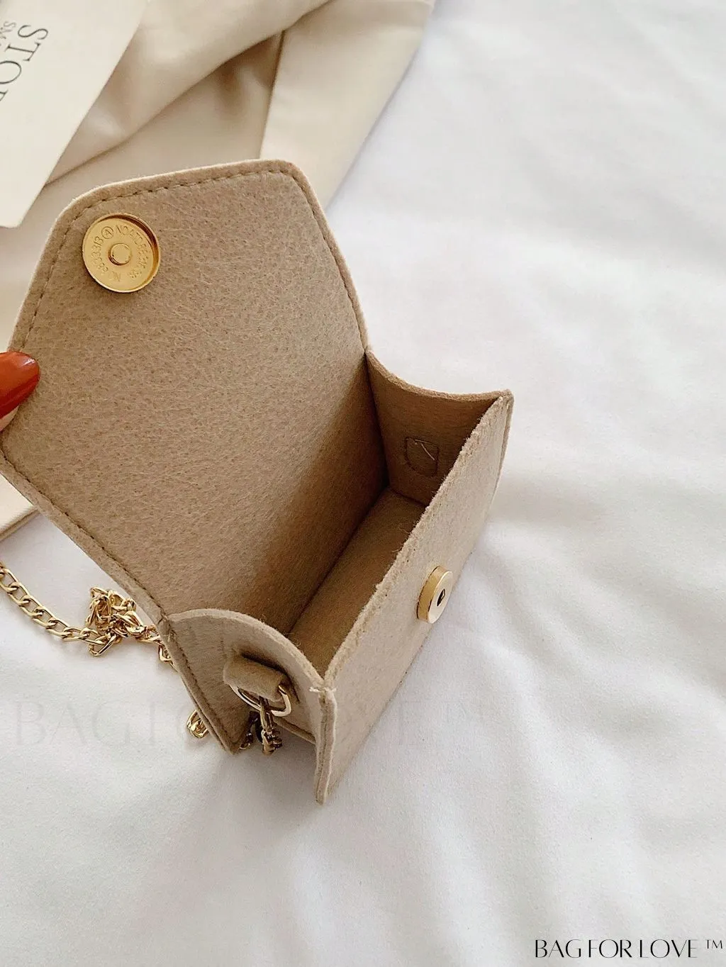 BagForLove - Compact Felt Chain Crossbody