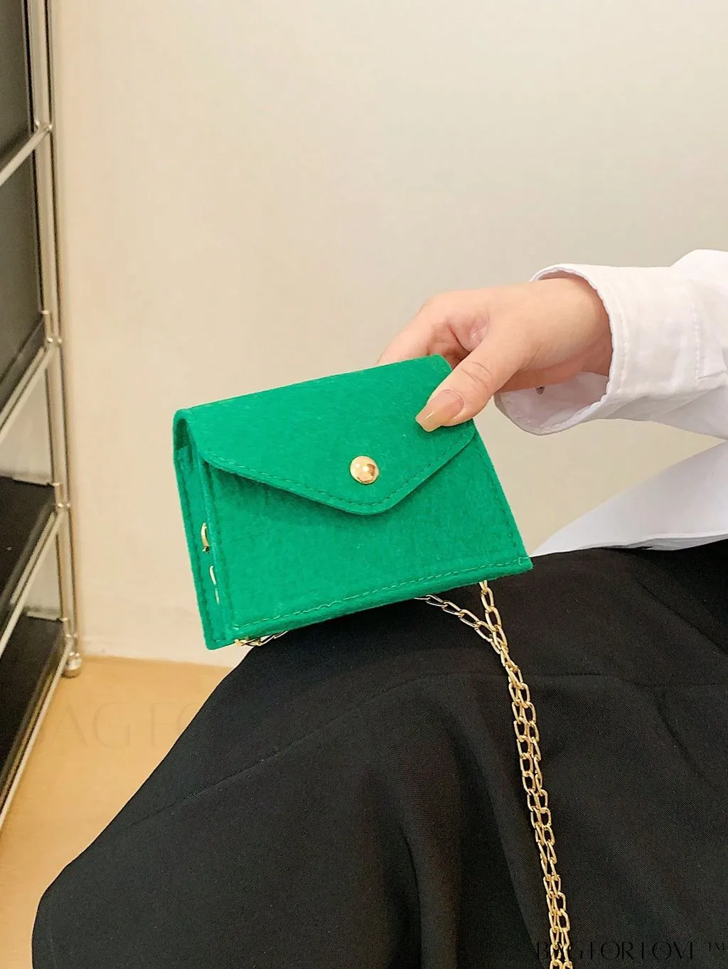BagForLove - Compact Felt Chain Crossbody