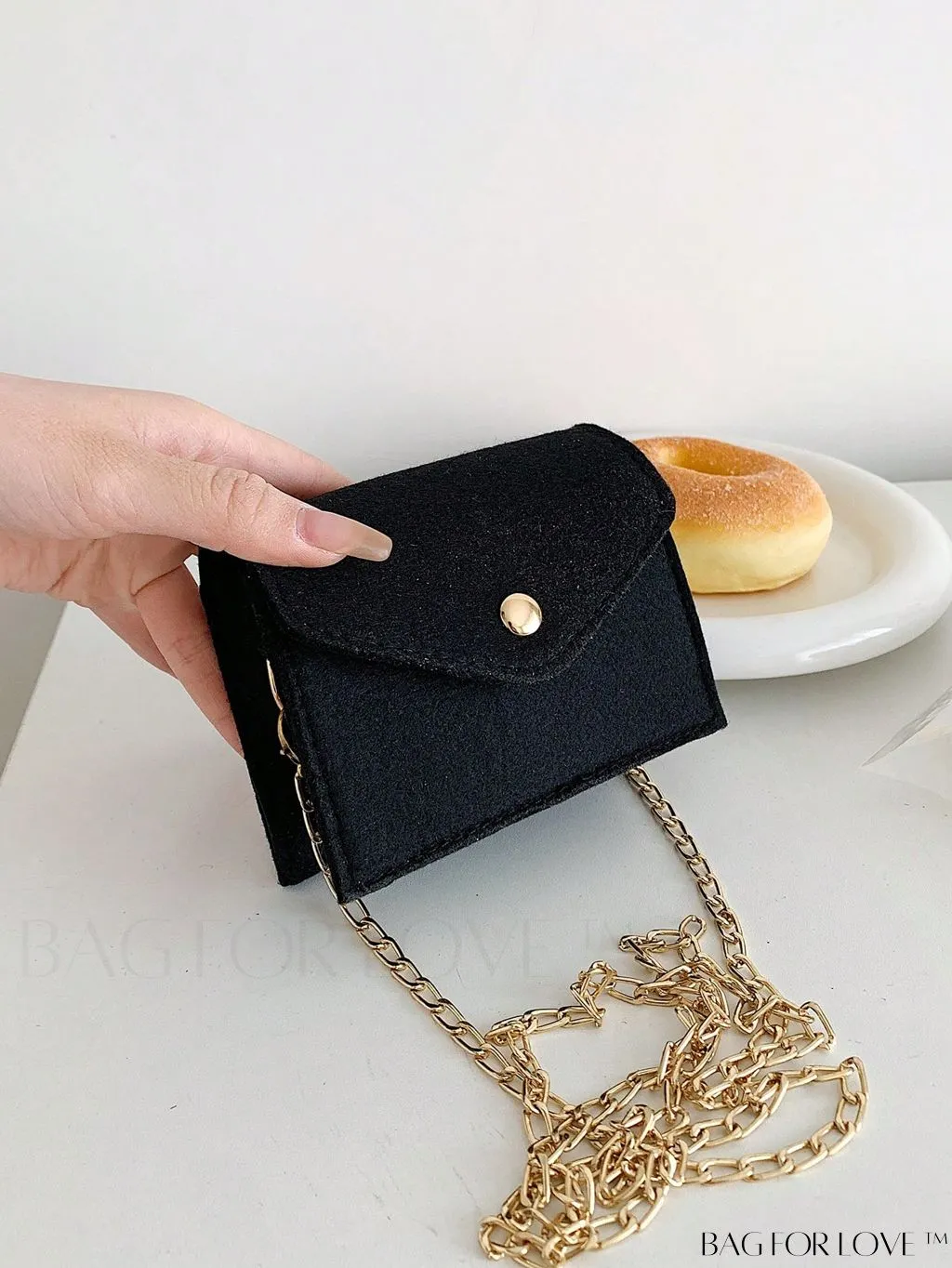 BagForLove - Compact Felt Chain Crossbody