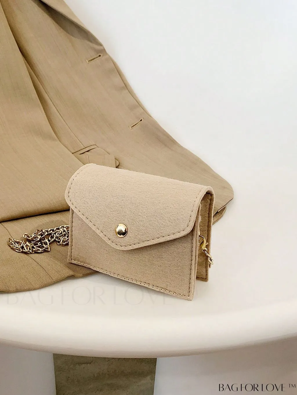 BagForLove - Compact Felt Chain Crossbody
