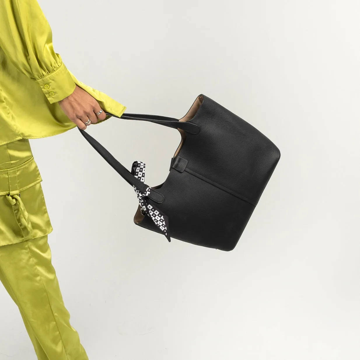Bella Tote