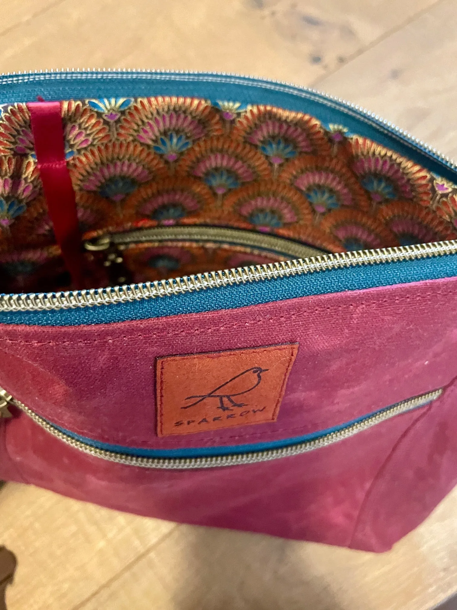 Cambridge Crossbody - Petite