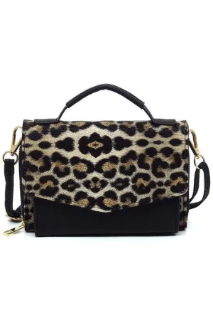 Chic Envelope Flap Crossbody Bag – Stylish & Functional Organizer