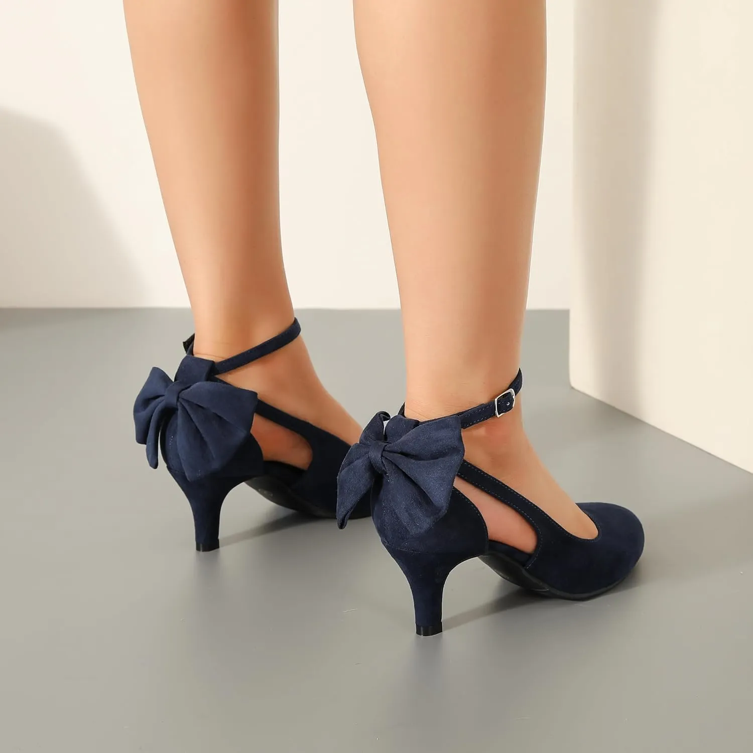 Enelauge Women's Mary Jane Bow Closed Toe Vintage Pumps Low Kitten Heel Retro Ankle Strap Buckle Comfortable Vintage Wedding Evening Party Dress Office Work Church Shoes