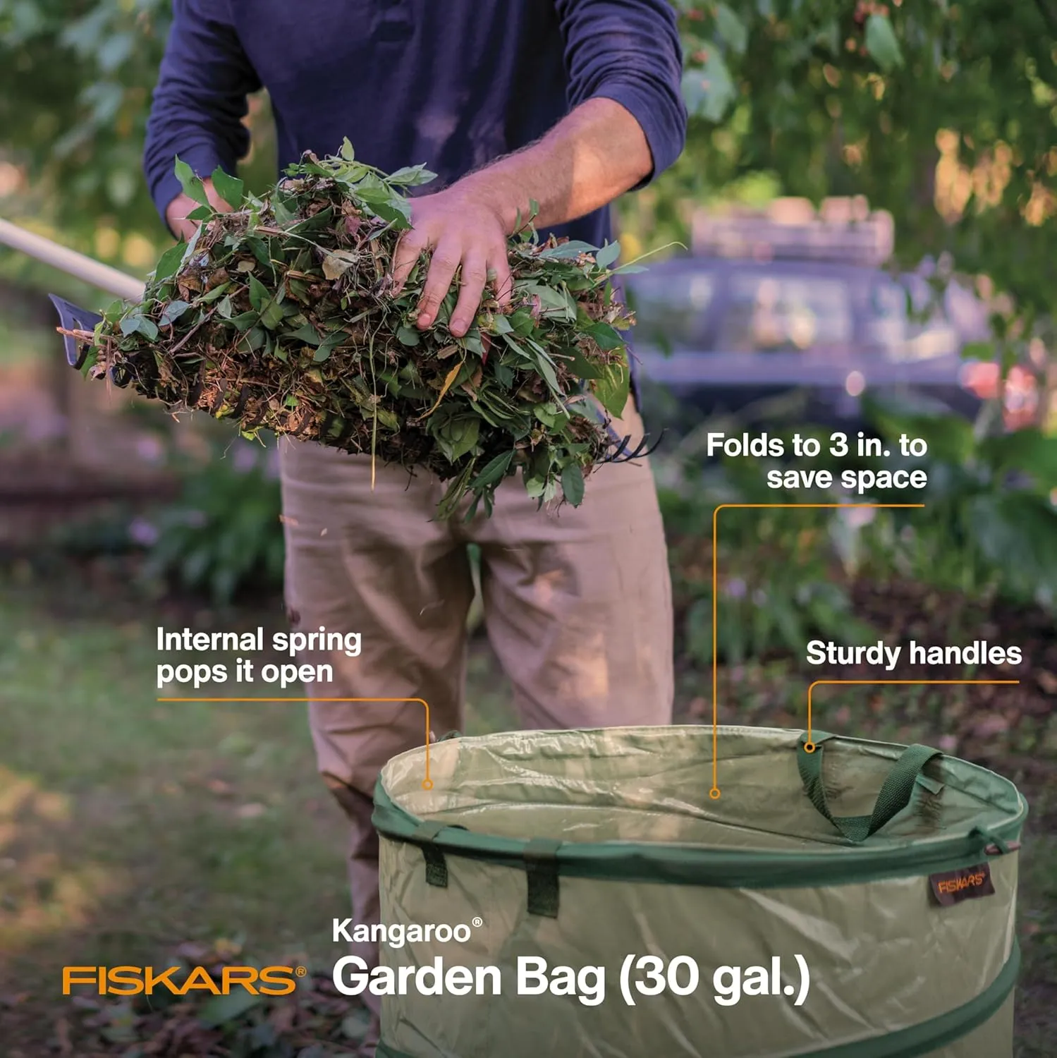 Fiskars Kangaroo Collapsible Garden Bag for Yard Waste, 30 Gallon Reusable Container for Lawn Care and Gardening
