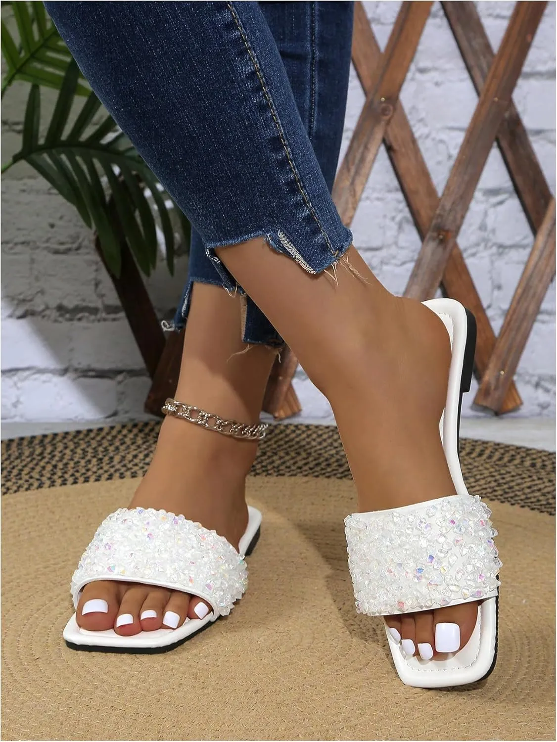 GORGLITTER Women's Sparkly Rhinestone Flat Sandals Bling Slip on Open Toe Slide Sandals Summer Squared Slippers