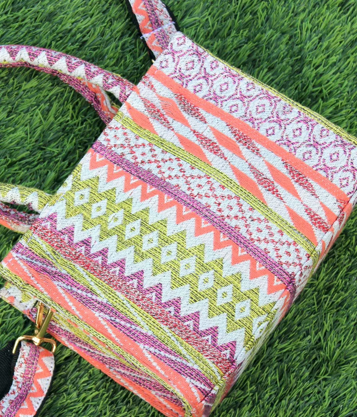 JACQUARD SMALL TOTE BAG