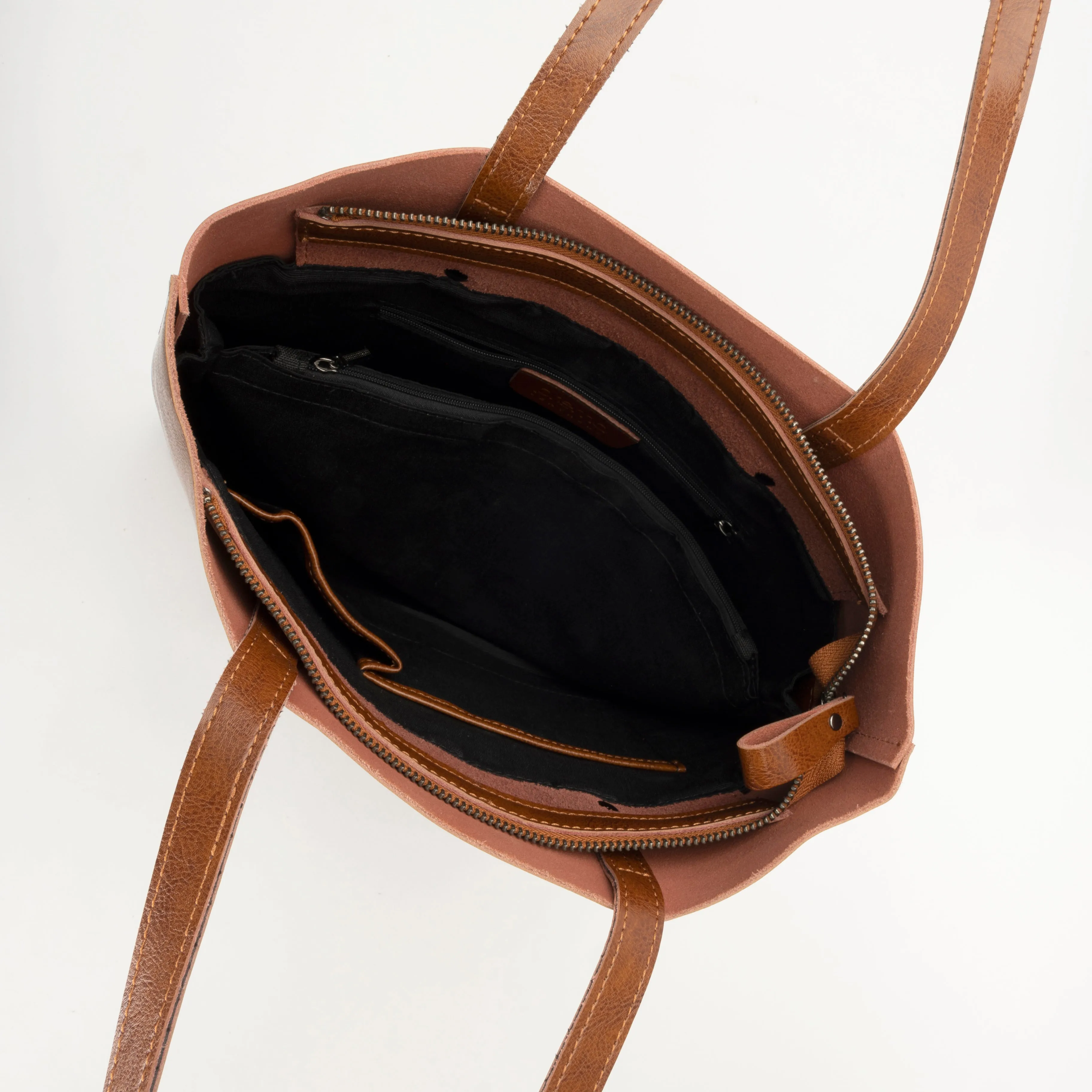 Kathryn Tote