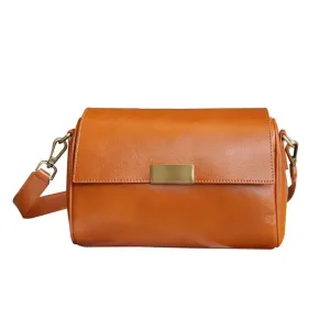 Luxury Leather Crossbody Bag – Elegant & Functional Handbag for Women