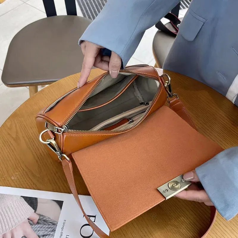 Luxury Leather Crossbody Bag – Elegant & Functional Handbag for Women
