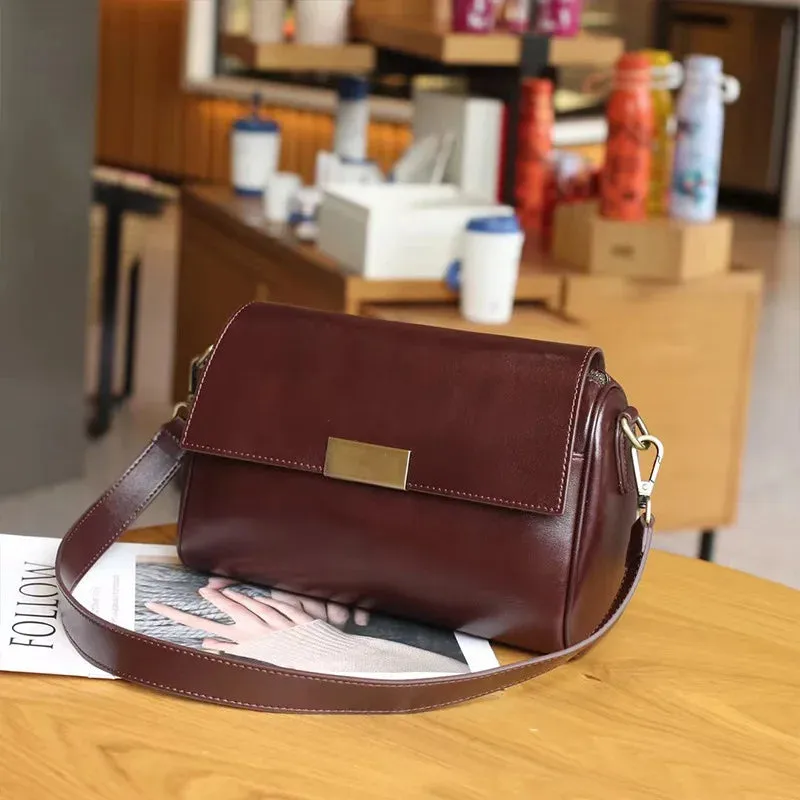 Luxury Leather Crossbody Bag – Elegant & Functional Handbag for Women