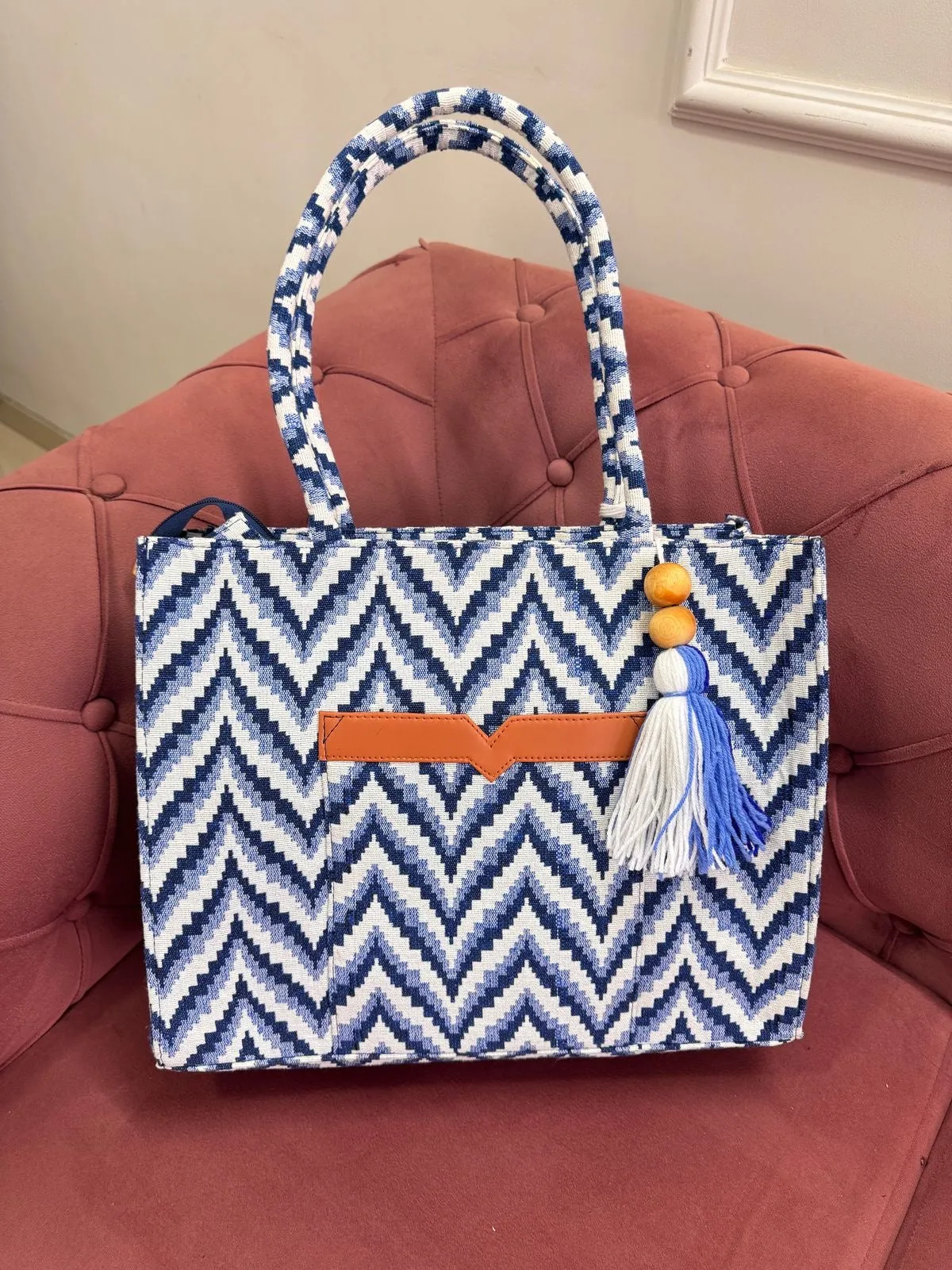 MULTIPURPOSE TOTES