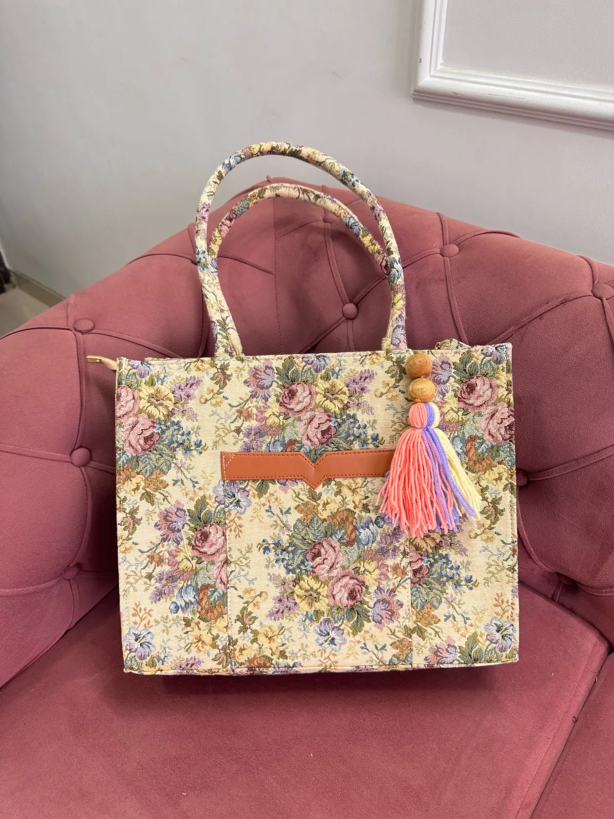 MULTIPURPOSE TOTES