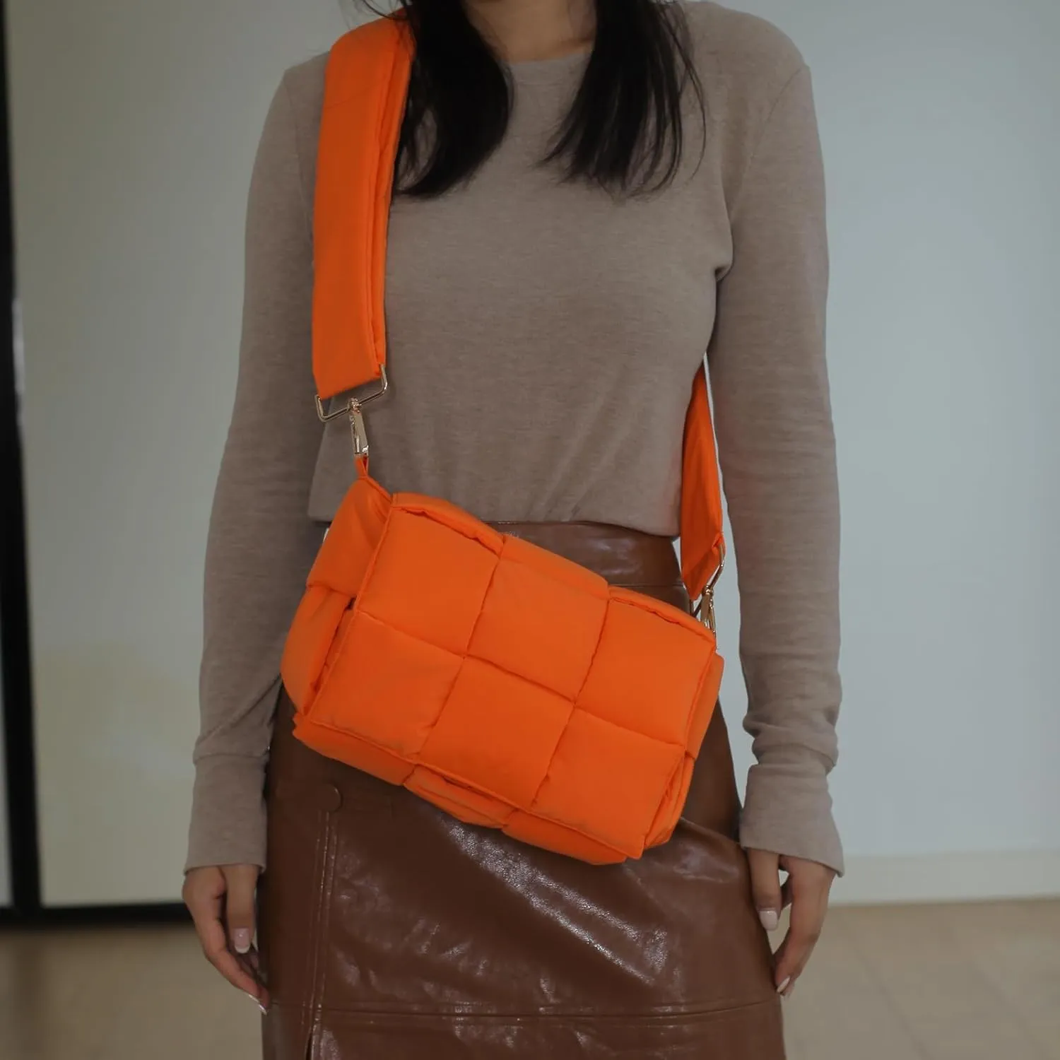 NAARIIAN Shoulder bags for women, Light-weight small puffer purses waterproof, hand-woven puffy bag crossbody handbag