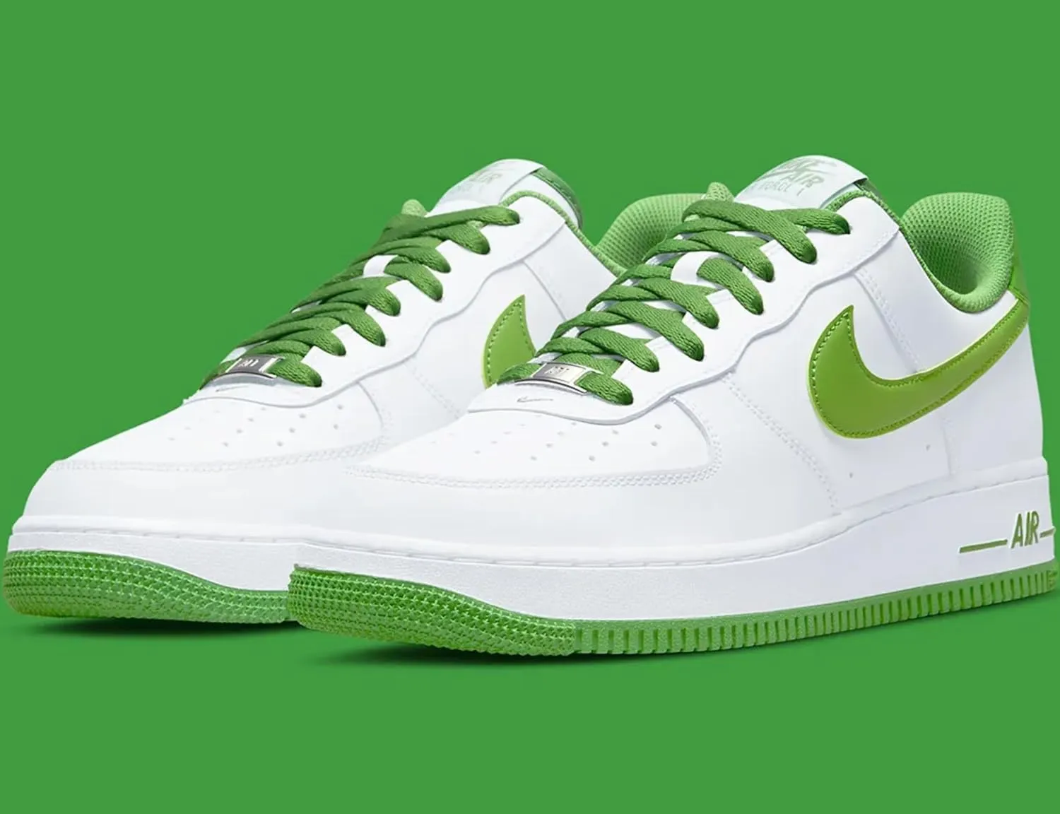 Nike Men's Retro