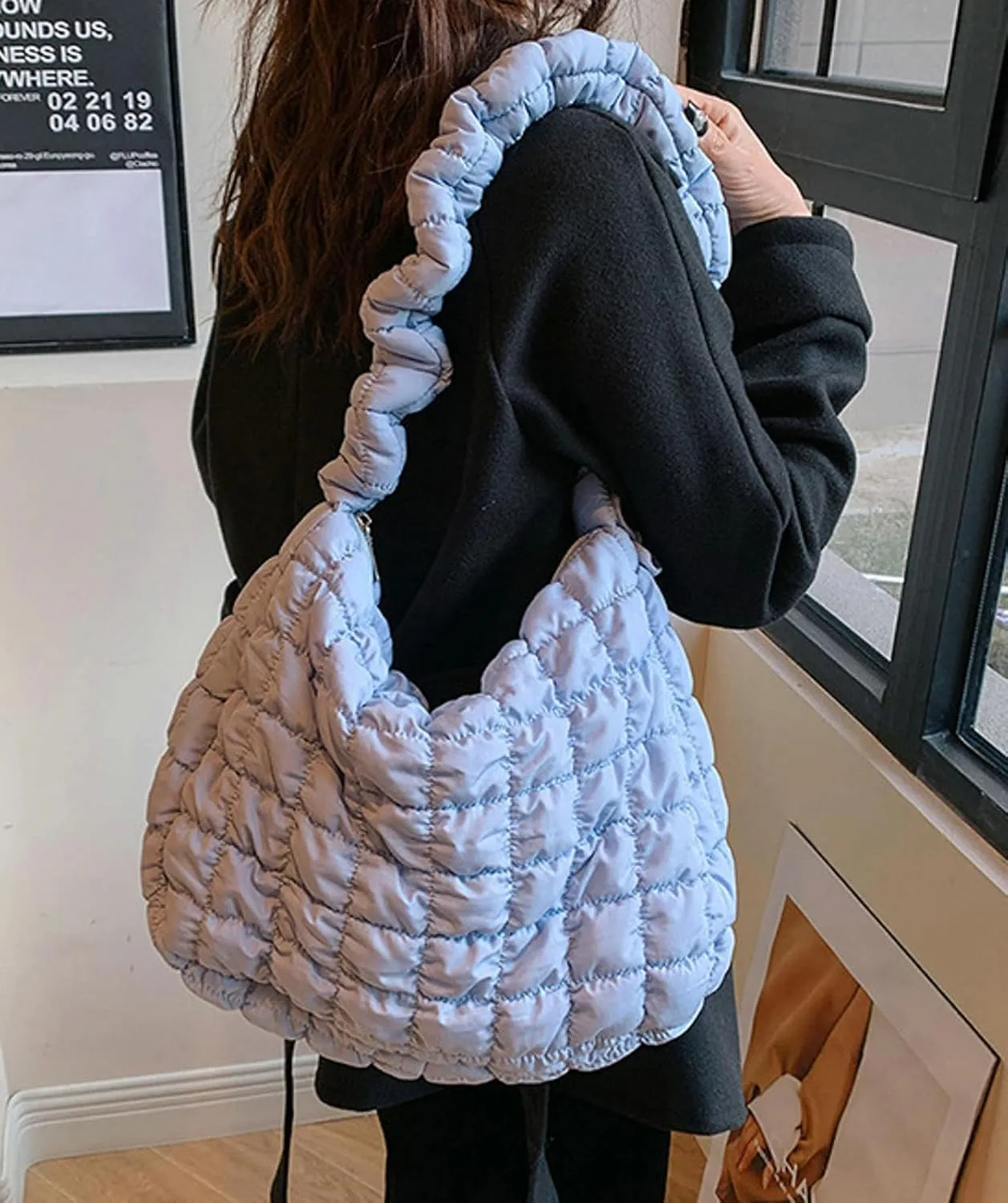 Puffer Tote Bag Women 2025 Quilted Padded Down Jacket Bag Soft Puffy Crossbody Bag Handbags Bubble Purse