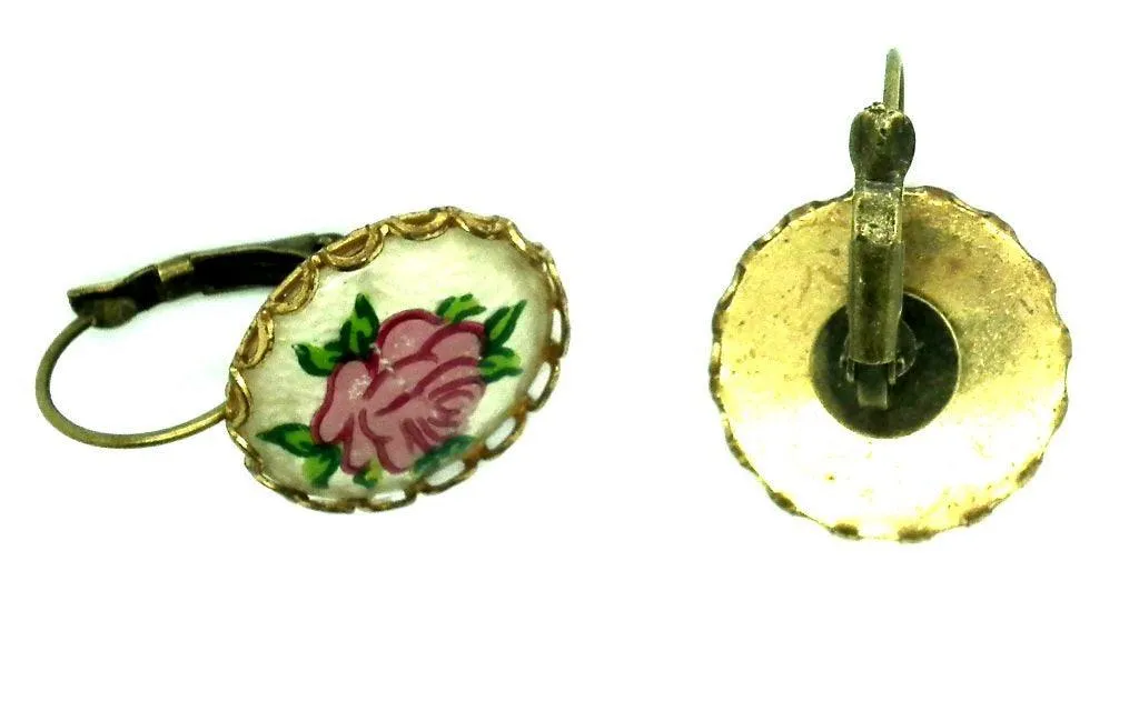 Retro flower earrings