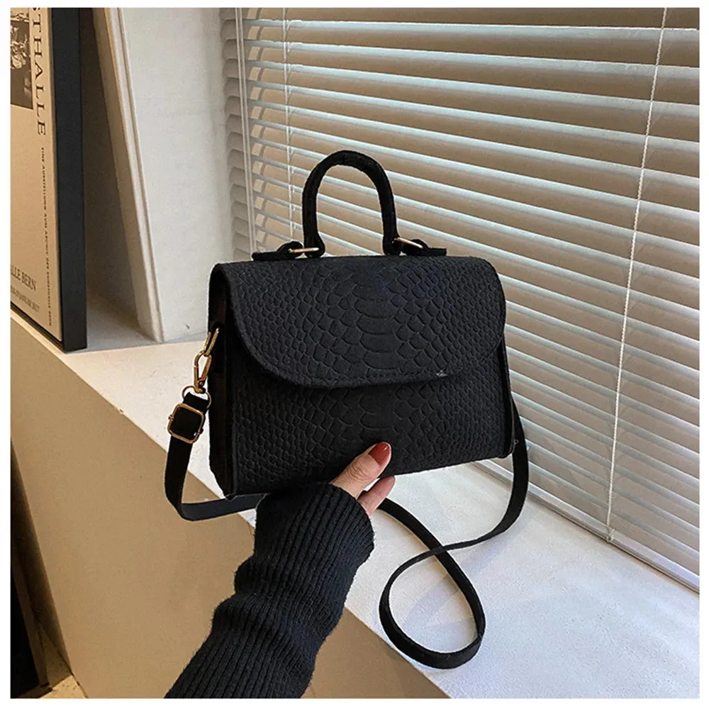 Retro Square Crossbody: Trendy Ladies Handbags