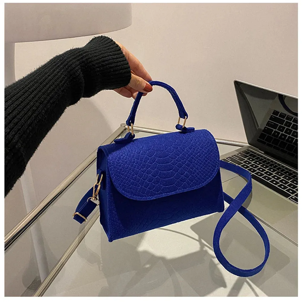 Retro Square Crossbody: Trendy Ladies Handbags
