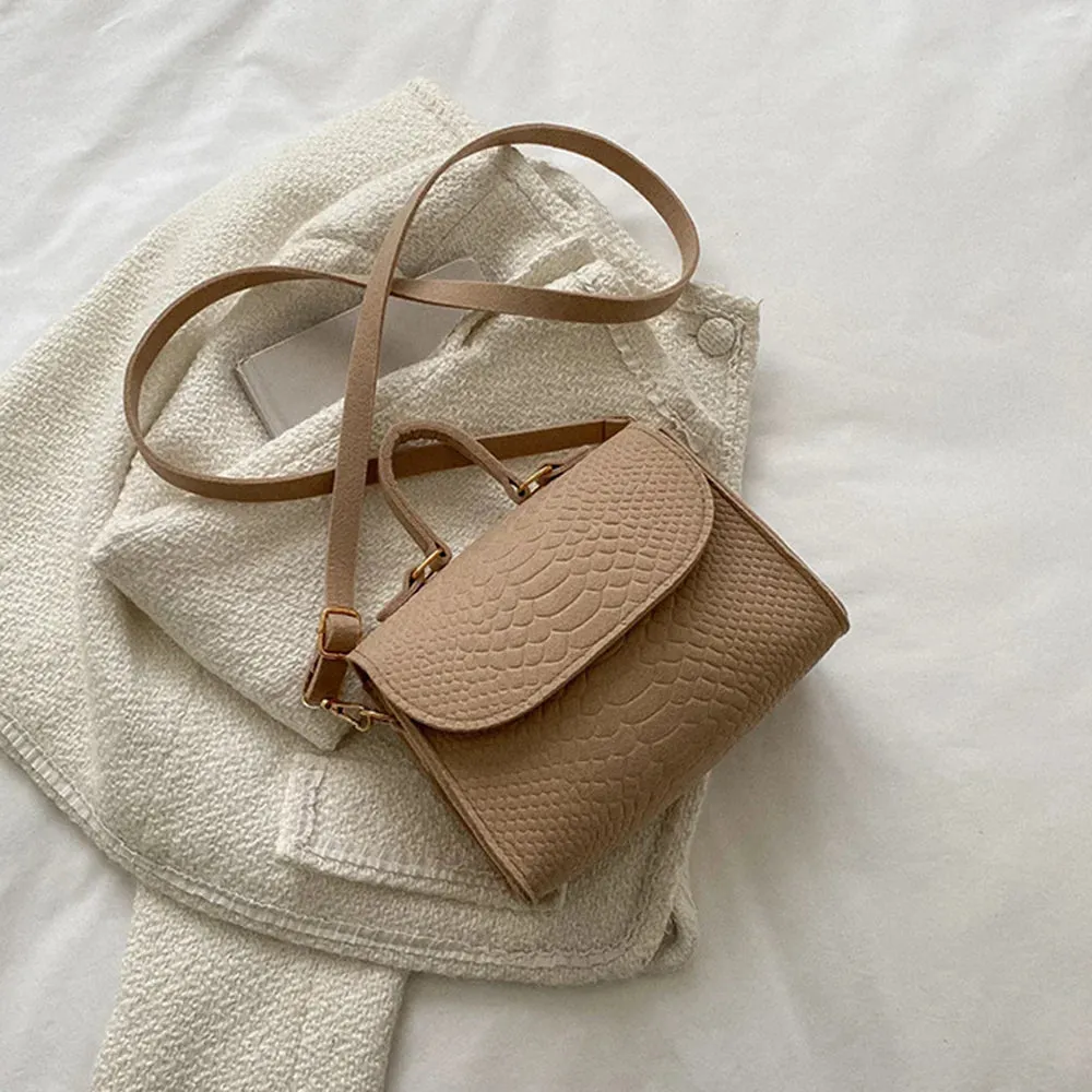 Retro Square Crossbody: Trendy Ladies Handbags