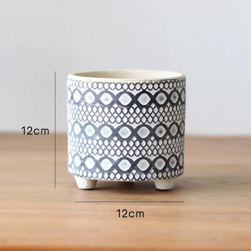 Space-Saving Balcony Flower Planter – Durable Hanging Pot for Urban Gardening