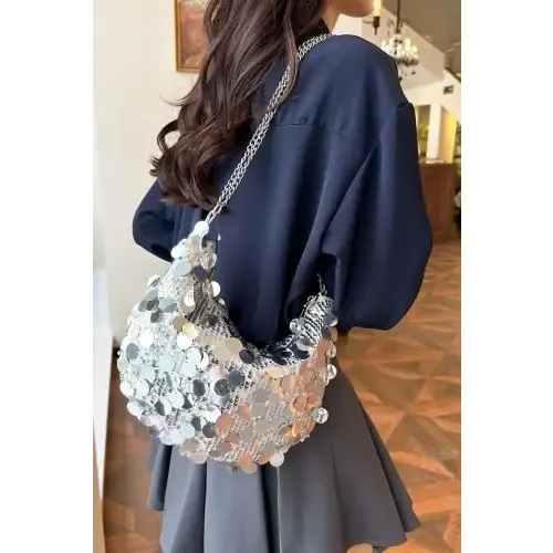 Sparkle in Style with Yeppi Sequin Chain Crossbody Bags