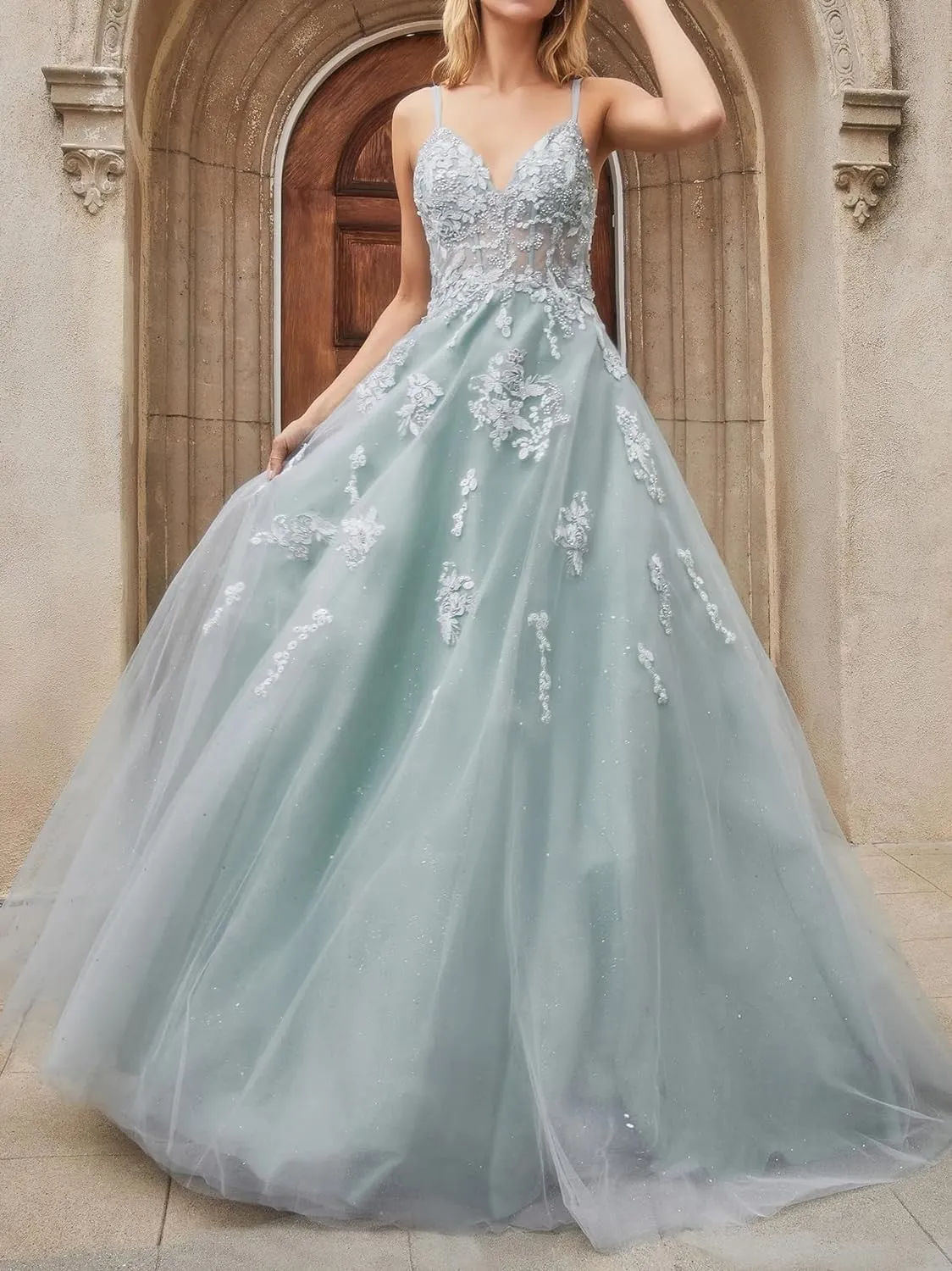 Sparkly Tulle Prom Dresses for Teens Lace Appliques Beaded Long Ball Gowns Spaghetti Straps Formal Dresses