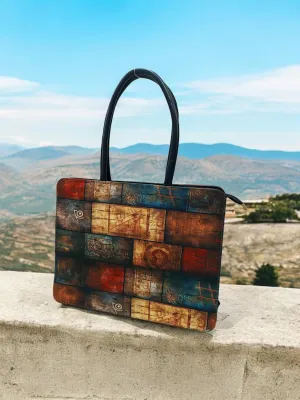 The Curve Laptop Totes...