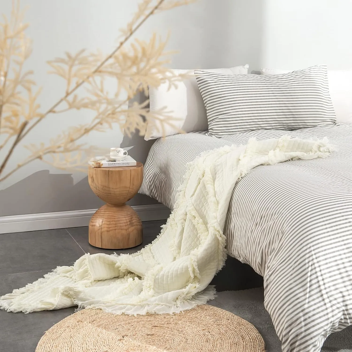Ultra Soft Pre-Washed Warm Quilted Throw Blanket, Ruffle Fringed Cream Boho Decorative Throw, Stone Washed Chic Rustic Blanket for Sofa Couch Bed Chair, 50"x 60"