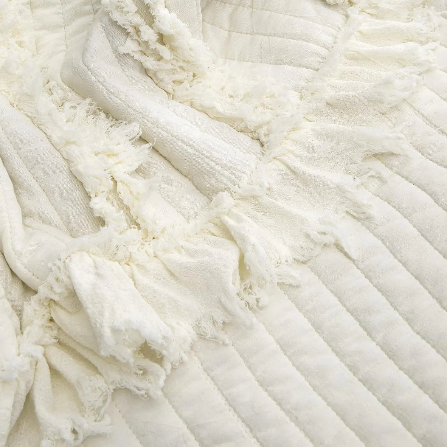 Ultra Soft Pre-Washed Warm Quilted Throw Blanket, Ruffle Fringed Cream Boho Decorative Throw, Stone Washed Chic Rustic Blanket for Sofa Couch Bed Chair, 50"x 60"