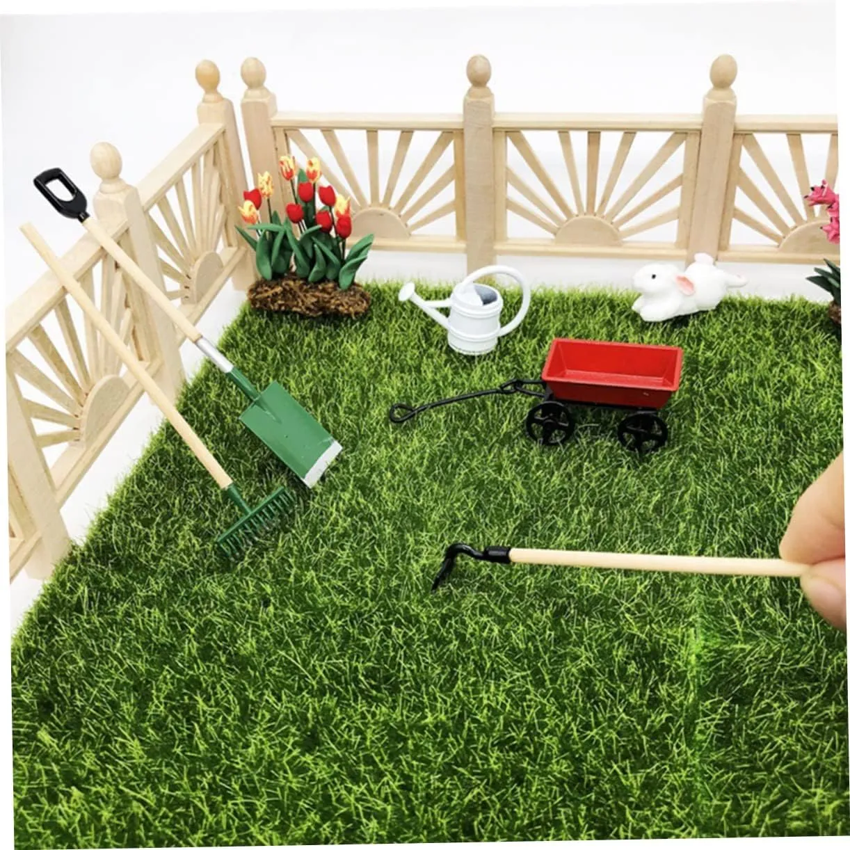 VICASKY 2 Sets Mini House Garden Decor Dollhouse Accessory for Creative Mini Gardening Tool for Fairy Garden Scenes and Imaginative Play
