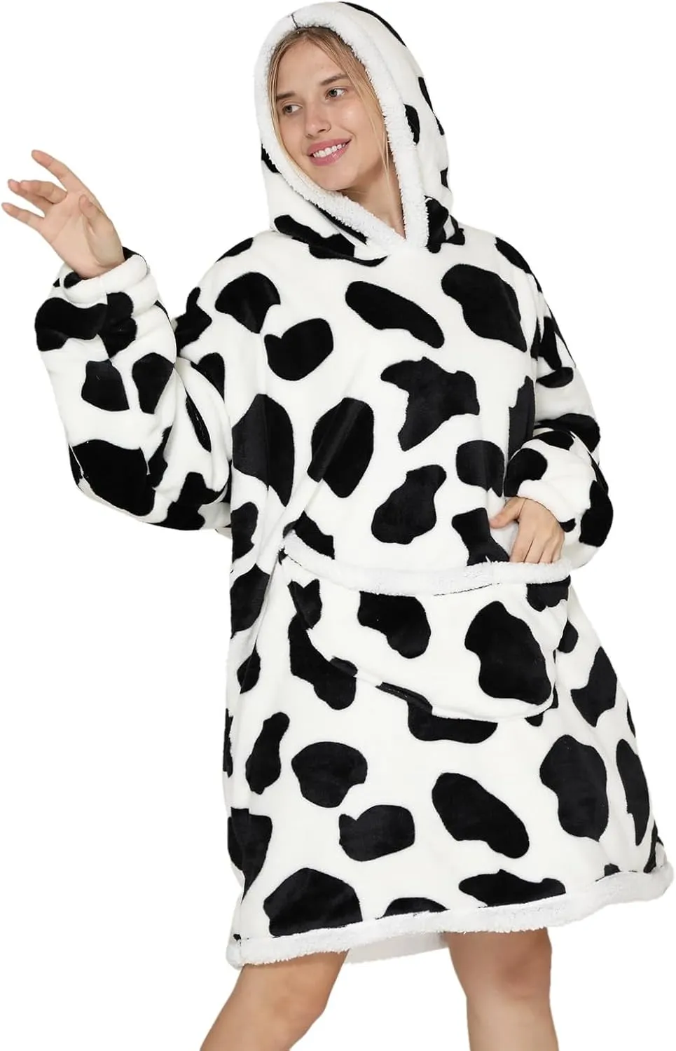 Wearable Blanket Hoodie Oversized Hooded Blanket for Adult Women Super Soft Comfortable Warm Flannel Cow