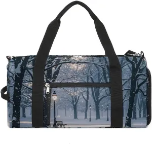Winter Snow Falling in The Park Barrel Gym Bags for Men And Women, Duffle Bag for Travel Sports Bag Camping Weekend Carry on Overnight Duffel Bag with Shoulder Strap