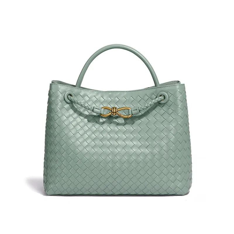 Women's Retro Large Capacity For Hand-woven Fashion Handbags