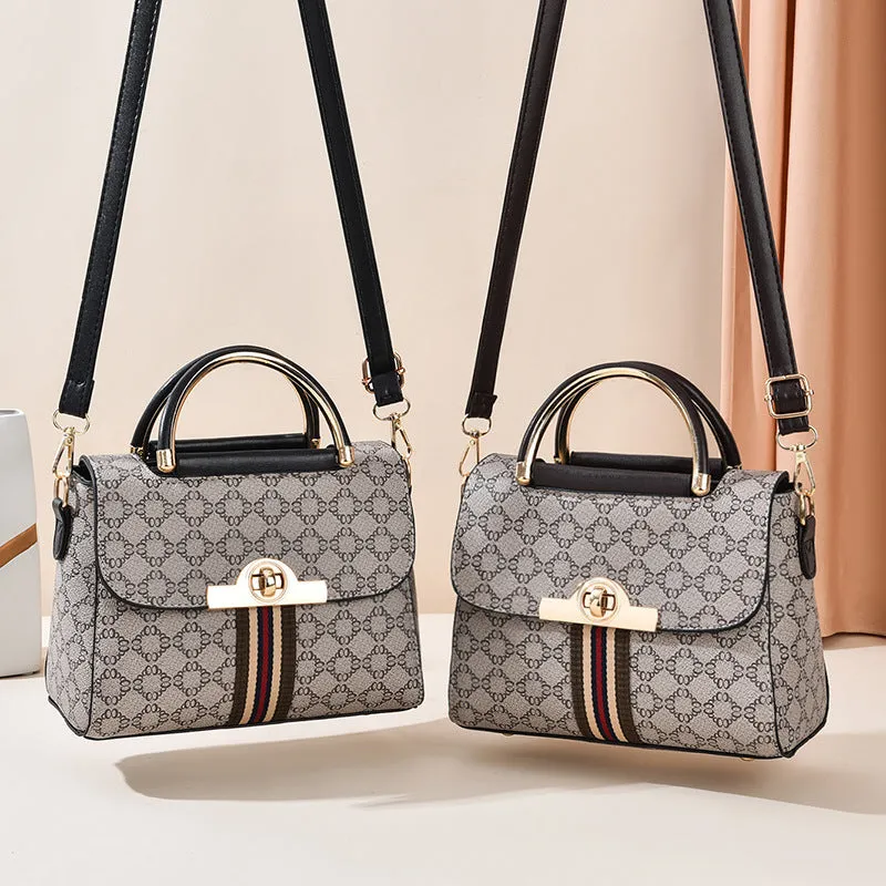 Women's Summer Fashion Large Capacity Retro Handbags